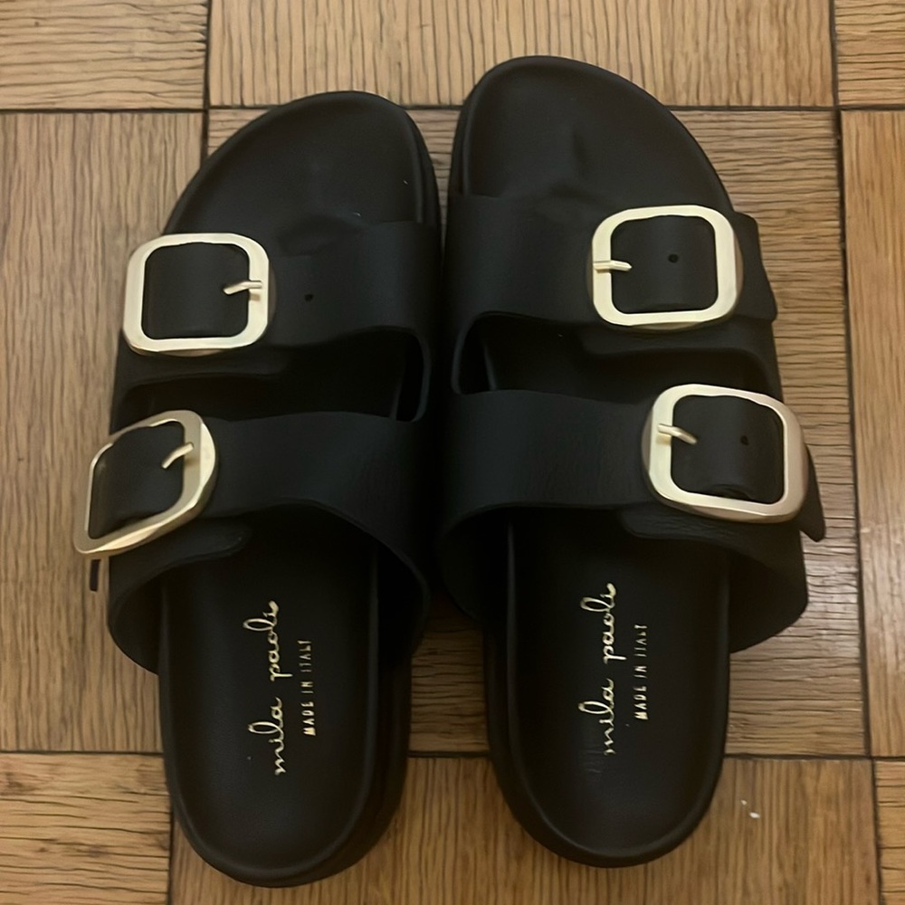 Mila Paoli Black Leather Buckle Platform Sandals - Size 7.5/8